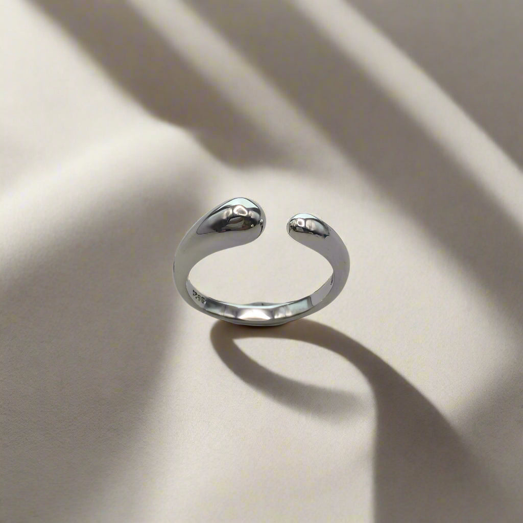 Sterling Sliver Hug Adjustable Ring