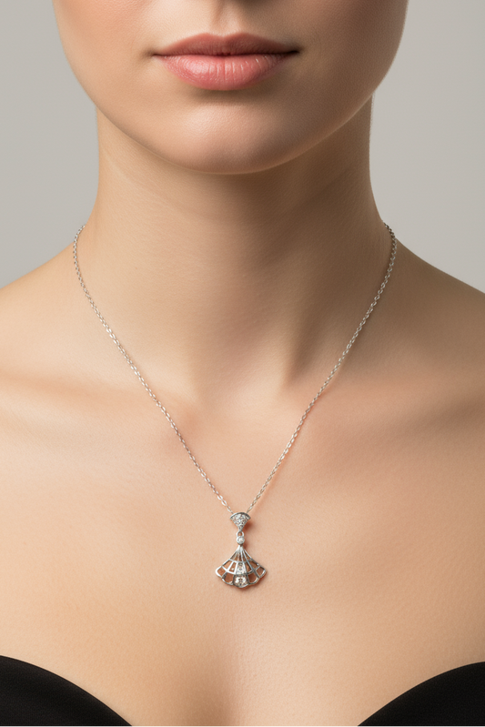 Sterling Silver Shell Design Pendant Necklace