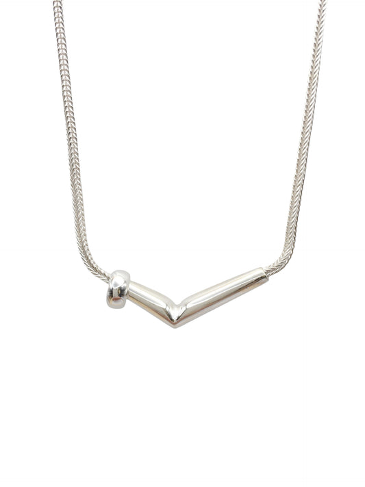 Sterling Silver V-shaped pendant Necklace