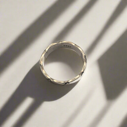 Sterling Silver Crosshatch Vintage Design Ring