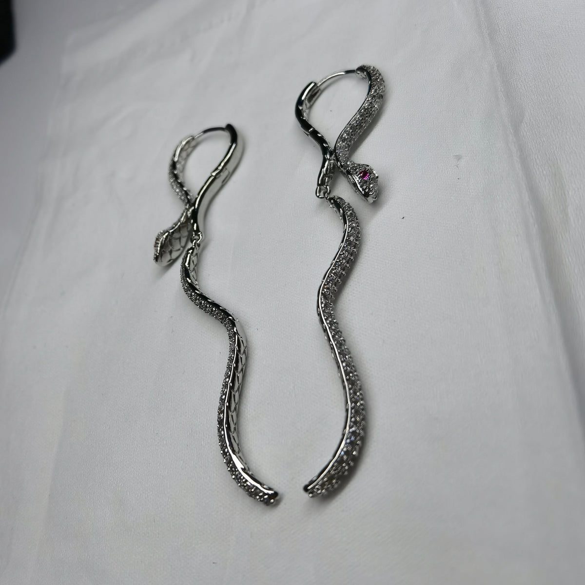 Hand Craft winding snakes drop earrings