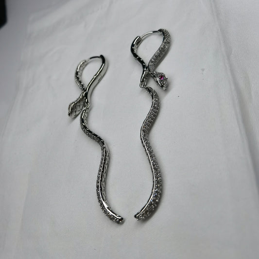 Hand Craft winding snakes drop earrings