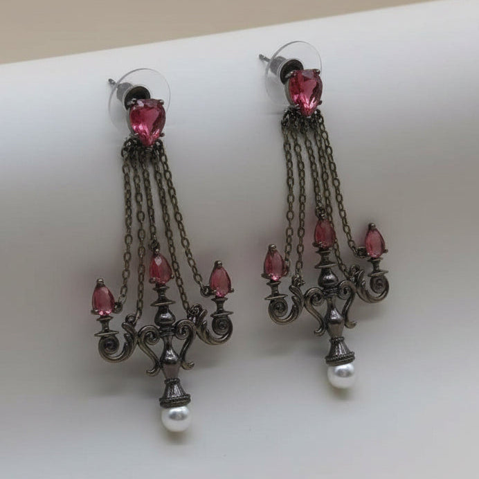 Hand Craft Victorian-style gothic chandelier earrings
